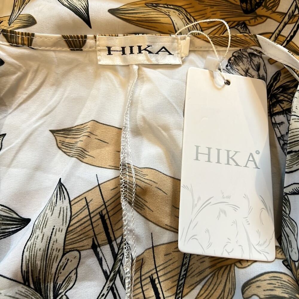 HIKA Floral and Butterflies MIDI Dress - NWT - Size M - Picture 10 of 13